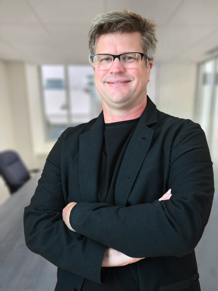 Dr David Quirion, m.v.
