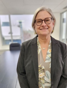 Dre Odette Girard, m.v.