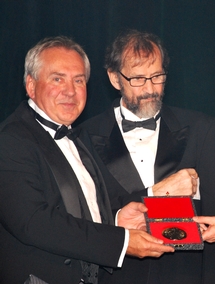 Dr Yves Gosselin, m.v.